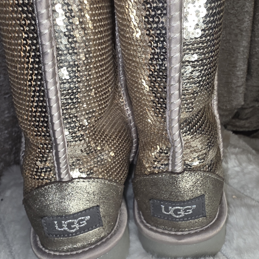 UGG Gold Sequin Ankle Boots - Picture 4 of 6